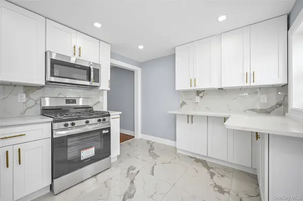 118-33 152nd ST, Jamaica, NY 11434