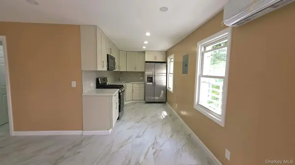124-05 Jamaica AVE #2R, Richmond Hill, NY 11418