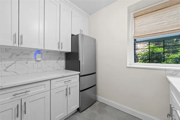 34-20 79th ST #1, Jackson Heights, NY 11372