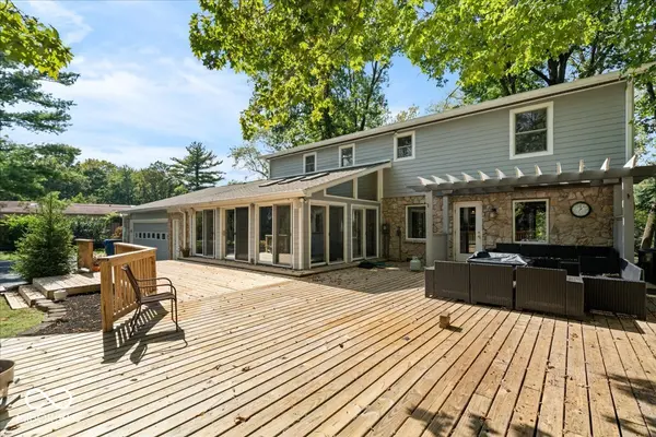 11715 Rolling Springs DR, Carmel, IN 46033