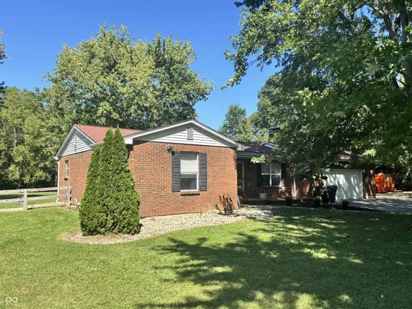 2216 Jenny Lynn DR, Lawrenceburg, IN 47025