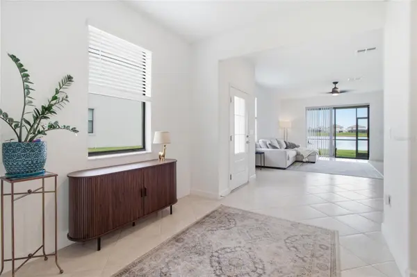 15215 SUNNY DAY DR, Bradenton, FL 34211