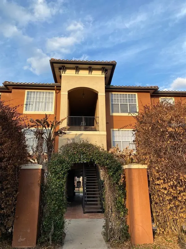 5572 METROWEST BLVD #5-205, Orlando, FL 32811