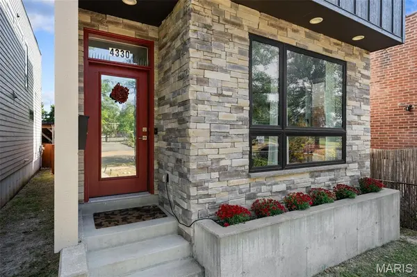 4330 Vista AVE, St Louis, MO 63110