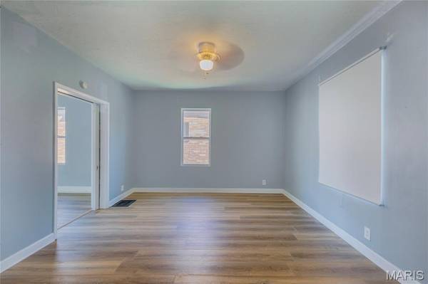 4361 Itaska ST, St Louis, MO 63116