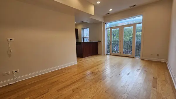 3337 N Halsted ST #2, Chicago, IL 60657