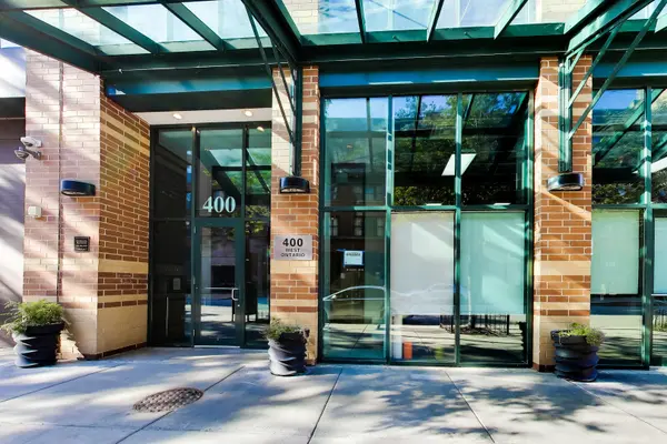 400 W ONTARIO ST #502, Chicago, IL 60654