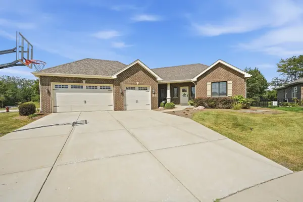 571 Augusta CT, New Lenox, IL 60451