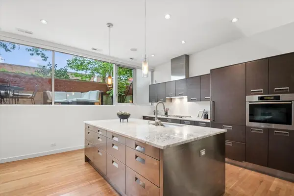 1721 N Sheffield AVE #101, Chicago, IL 60614