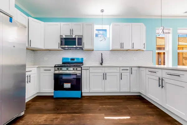 5619 S Wolcott AVE, Chicago, IL 60636