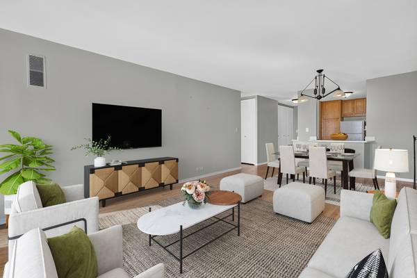 1660 N La Salle DR #1807, Chicago, IL 60614