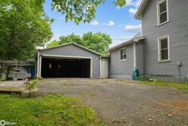 201 S Adams ST, Olds, IA 52647