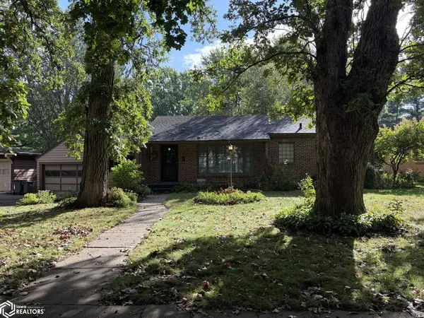 315 S Carolina AVE, Mason City, IA 50401