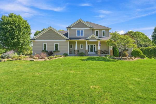 W12418 695th AVE, Prescott, WI 54021