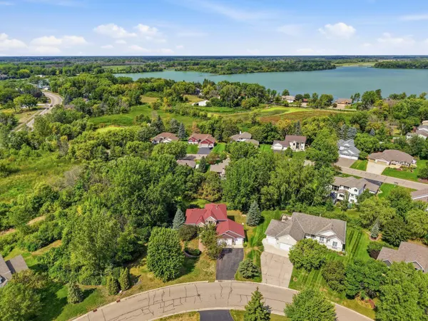 1659 Lakeland CIR, Centerville, MN 55038