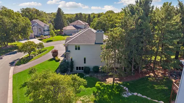 11086 Holland CIR, Eden Prairie, MN 55347