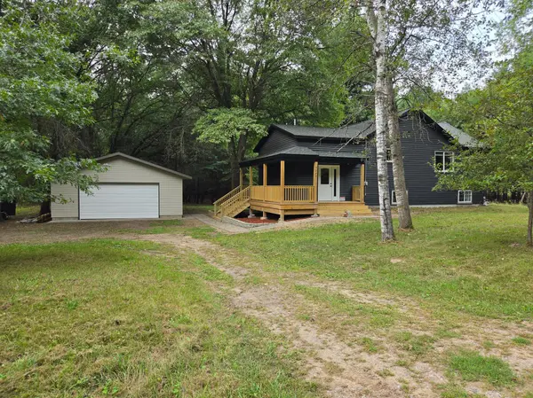 7220 237th AVE NE, Stacy, MN 55079