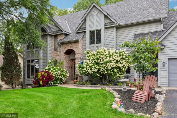 13789 Guild AVE, Apple Valley, MN 55124