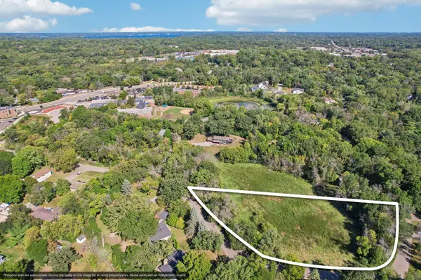 17908 Covington RD, Minnetonka, MN 55345