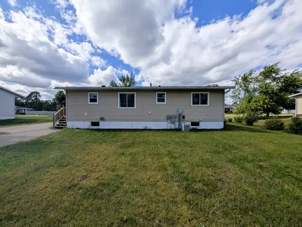 216 Stoner AVE SE, Bemidji, MN 56601
