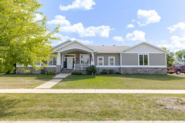 3847 43rd AVE S, Moorhead, MN 56560