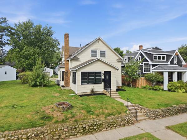 511 8th ST NE, Staples, MN 56479