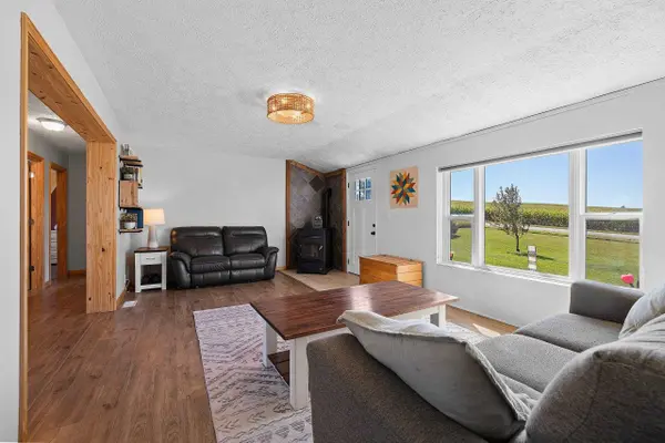 N2542 COUNTY RD F, Pulaski, WI 54162