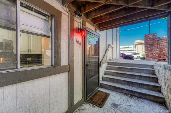 2700 S Holly ST #100, Denver, CO 80222