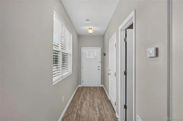 1067 Oak CIR, Denver, CO 80215
