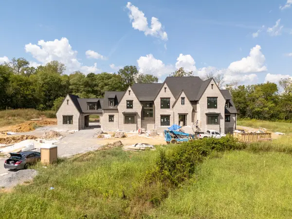 7019 Belcastle Lane, College Grove, TN 37046