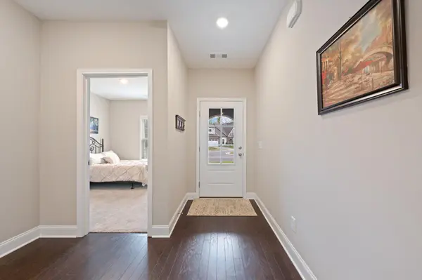128 Owl Hollow Rd, Hendersonville, TN 37075