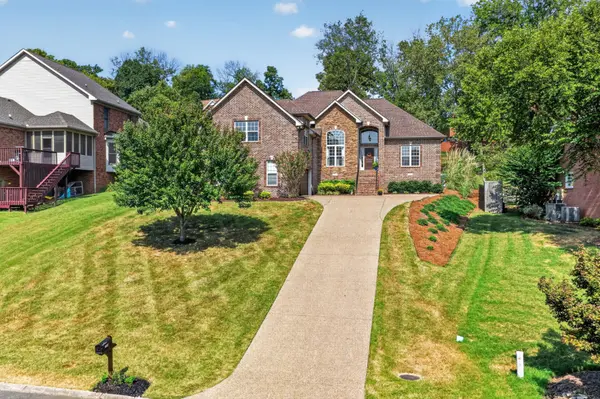 1145 Kimberly Dr, Goodlettsville, TN 37072