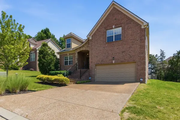 4127 Oakstone Dr, Smyrna, TN 37167