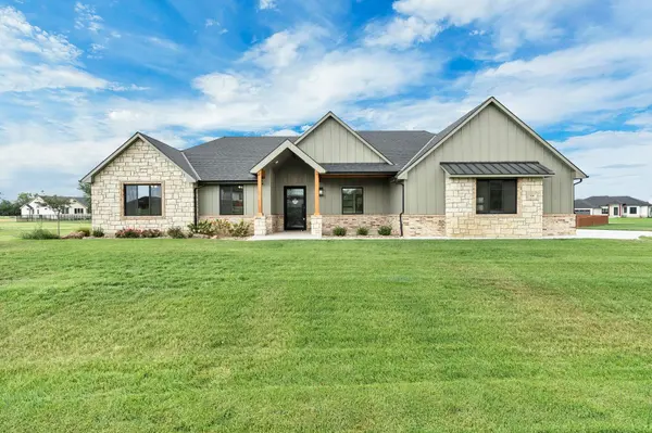 115 N Estes St, Garden Plain, KS 67050