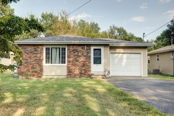 2844 N Summit AVE, Springfield, MO 65803