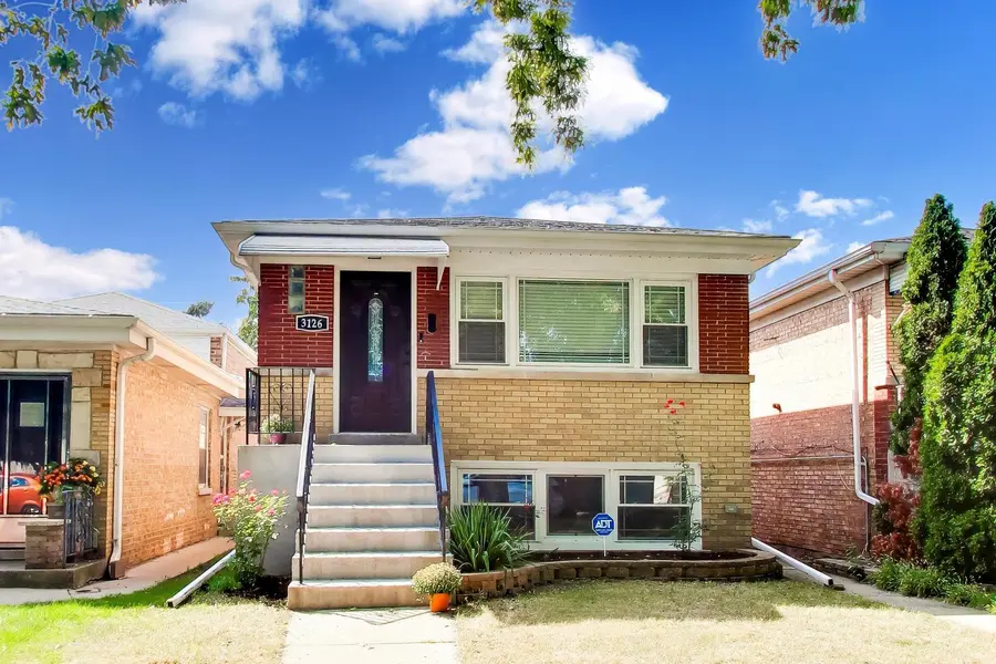 3126 Cuyler AVE, Berwyn, IL 60402