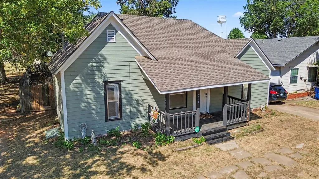 218 W Adams ST, Crescent, OK 73028