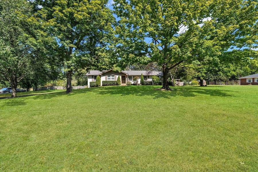 5108 Williamsburg Rd, Brentwood, TN 37027