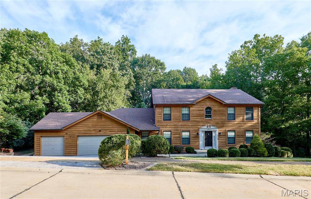 1921 Wolfcreek Pass CT, Wildwood, MO 63011