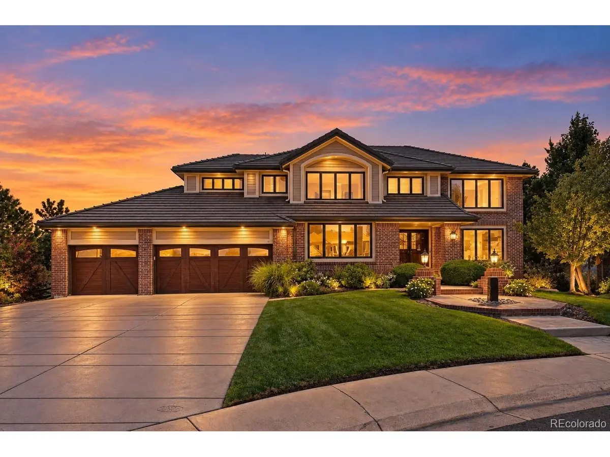 2174 S Parfet, Denver, CO 80227
