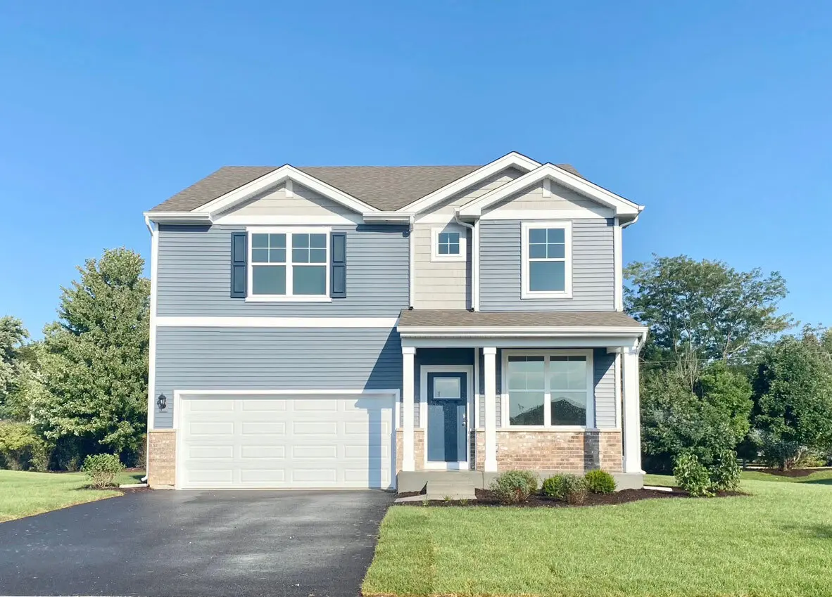 1034 Emerald DR, Montgomery, IL 60538