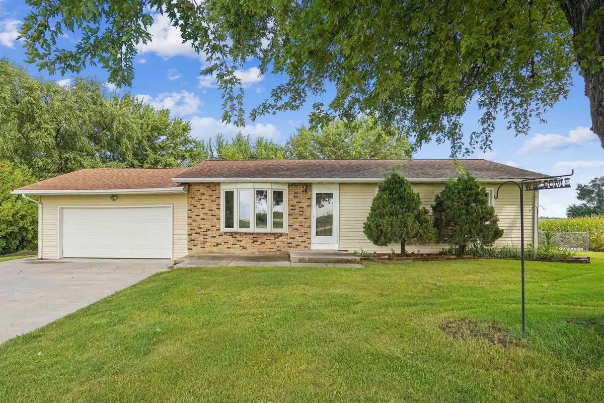 149 E Mt. Vernon RD, Waterloo, IA 50703