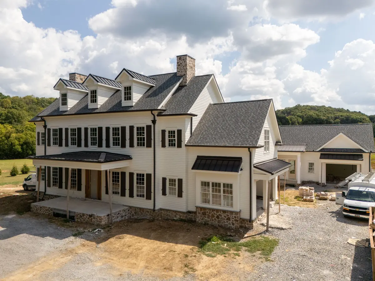 6747 Cool Springs Rd, Thompsons Station, TN 37179
