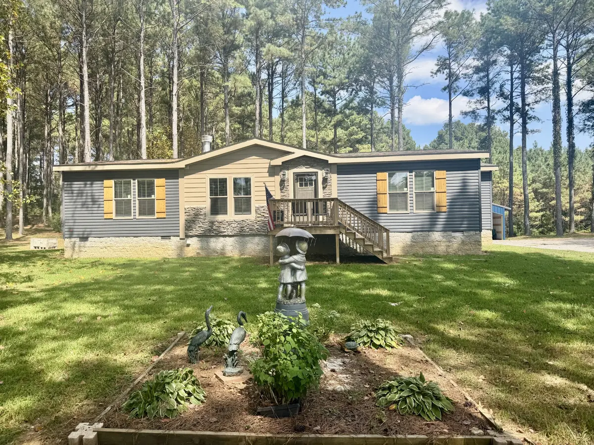 24 Fleeman Rd, Lawrenceburg, TN 38464