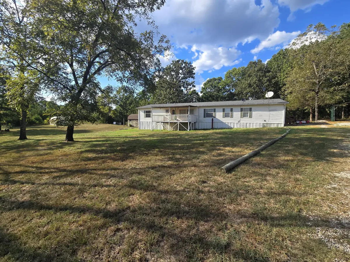 7813 County Road 3850, Peace Valley, MO 65788