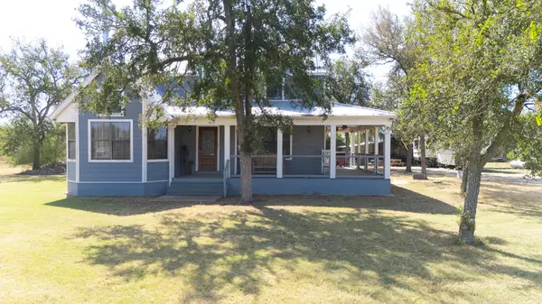 201 Cherylton DR, Red Rock, TX 78662