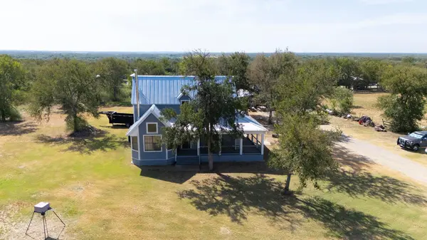 201 Cherylton DR, Red Rock, TX 78662