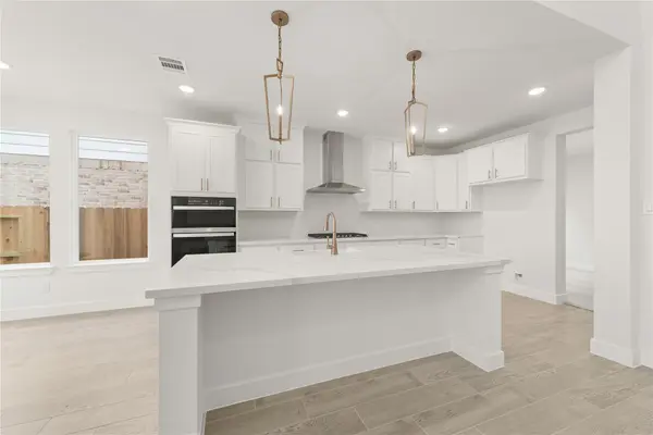 8112 Royal Mint CV, Lago Vista, TX 78645