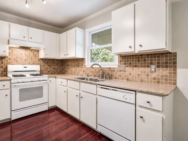 7700 Wakefield DR, Austin, TX 78749