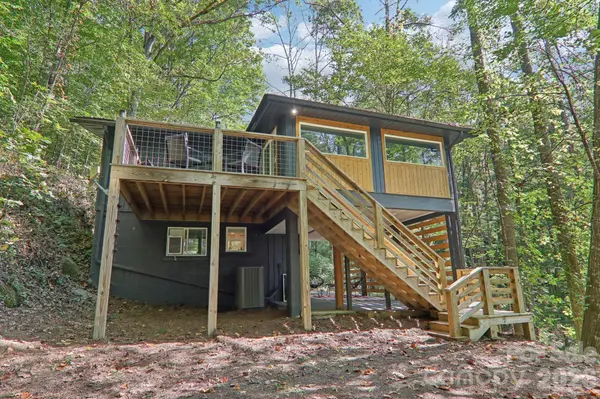 315 Bear Cove RD, Bryson City, NC 28713
